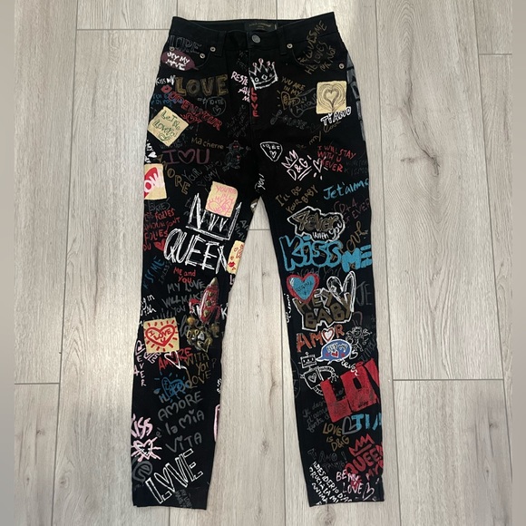 Dolce & Gabbana Graffiti Audrey Jeans - Picture 5 of 12
